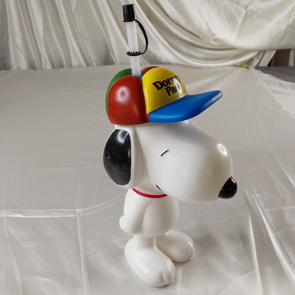 2010 Dorney Park Peanuts Snoopy Plastic Cup Soveniure Collecteble